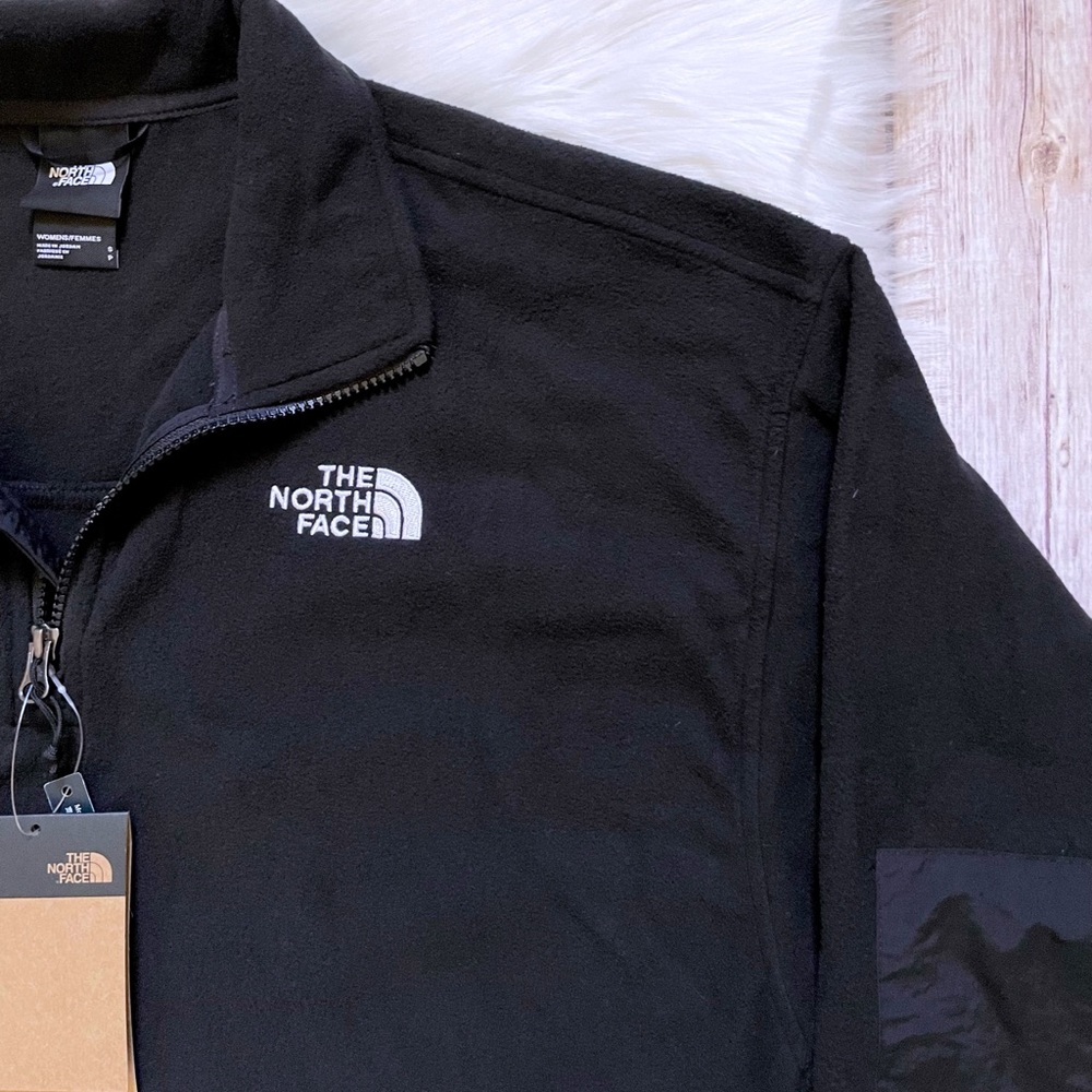 The North Face Women’s TKA Kataka 1/4 Zip Fleece Pullover - Picture 3 of 11